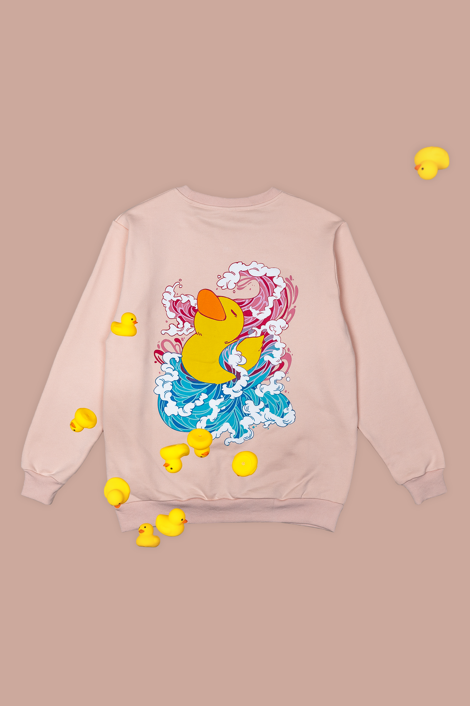 39Daph Pink Duck Crewneck