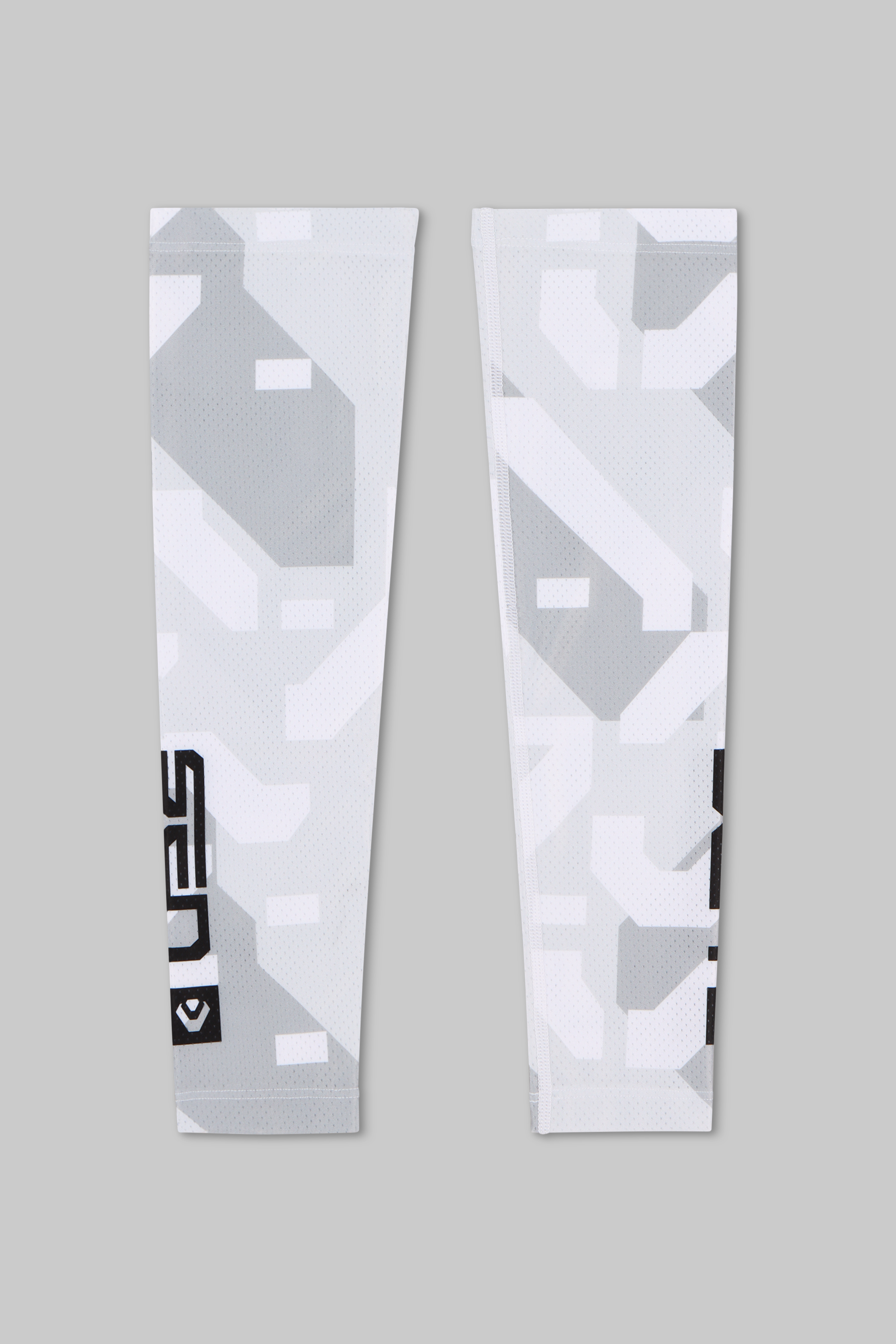 Nike camo best sale arm sleeve